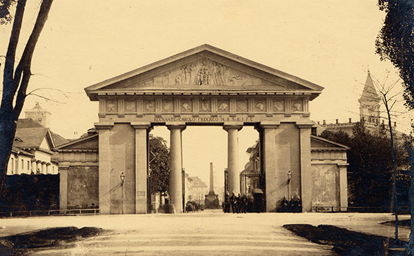 Datei:Top-2458 1.jpg