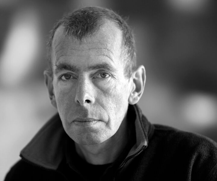 Datei:Schmitt Bernhard ONUK Selbstportrait.jpg