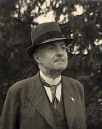 Bio-0827 Eberle 8 PBS III 1982.jpg